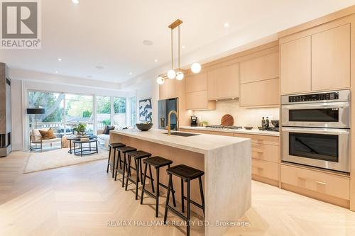 211 Woodycrest Avenue, Toronto, ON - Indoor Photo Showing Kitchen With Upgraded Kitchen