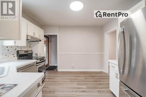 192 Queen Street, Newmarket, ON - Indoor Photo Showing Kitchen