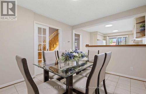 263 Clover Leaf Street, Vaughan, ON - Indoor Photo Showing Dining Room