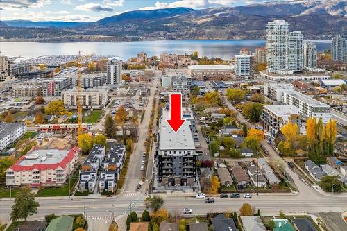 412-660 Cawston Avenue, Kelowna, BC - Outdoor With Body Of Water With View