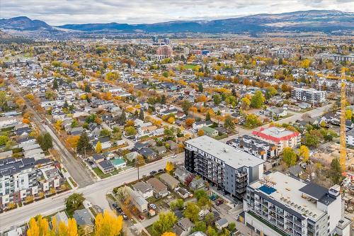 412-660 Cawston Avenue, Kelowna, BC - Outdoor With View