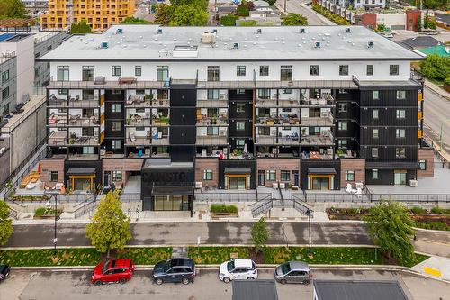 412-660 Cawston Avenue, Kelowna, BC - Outdoor With Balcony