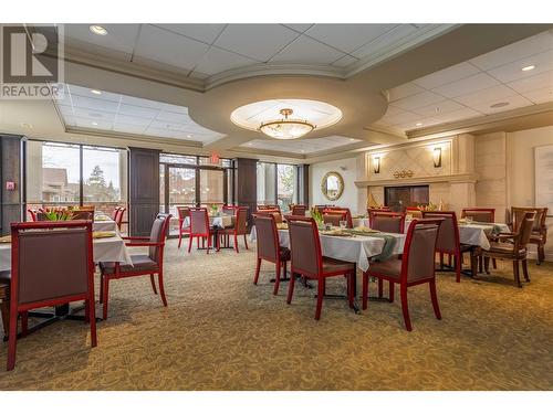 4433 Gordon Drive Unit# 117, Kelowna, BC - Indoor Photo Showing Dining Room