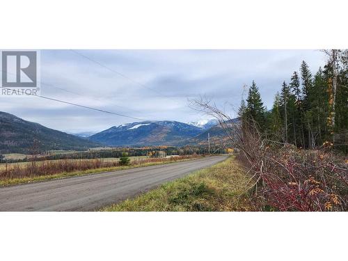 30 Campbell Road, Cherryville, BC 