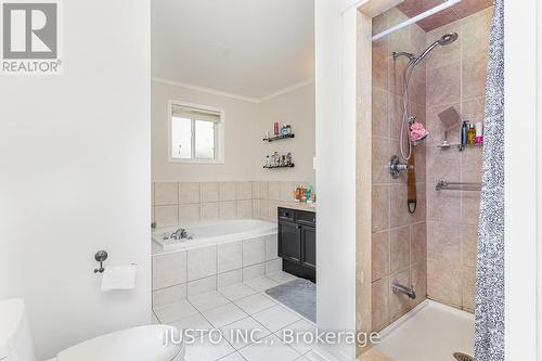 2225 Amberglen Court, Oakville, ON - Indoor Photo Showing Bathroom