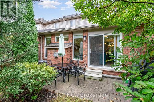 2225 Amberglen Court, Oakville, ON - Outdoor