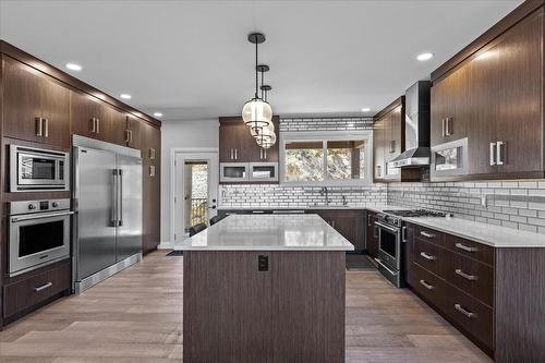 11902 La Costa Lane, Osoyoos, BC - Indoor Photo Showing Kitchen With Double Sink With Upgraded Kitchen