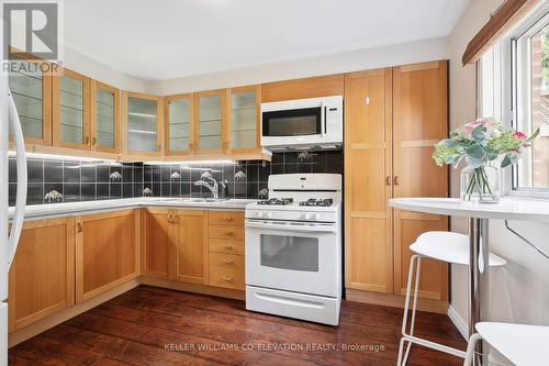 1880 Silverberry Crescent, Mississauga, ON - Indoor Photo Showing Kitchen