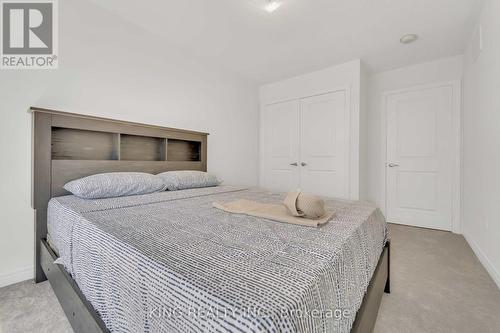 39 Queenpost Drive, Brampton, ON - Indoor Photo Showing Bedroom