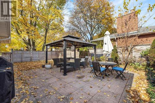 2 Ashmount Crescent, Toronto, ON - Outdoor