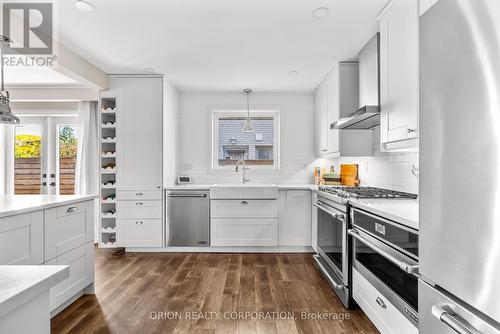 2 Ashmount Crescent, Toronto, ON - Indoor Photo Showing Kitchen With Upgraded Kitchen