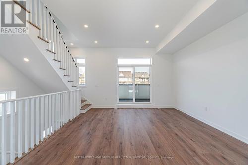 3045 Trailside Drive, Oakville, ON - Indoor Photo Showing Other Room