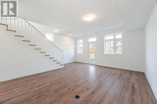 3045 Trailside Drive, Oakville, ON - Indoor Photo Showing Other Room