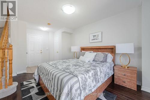 3356 Redpath Circle, Mississauga, ON - Indoor Photo Showing Bedroom