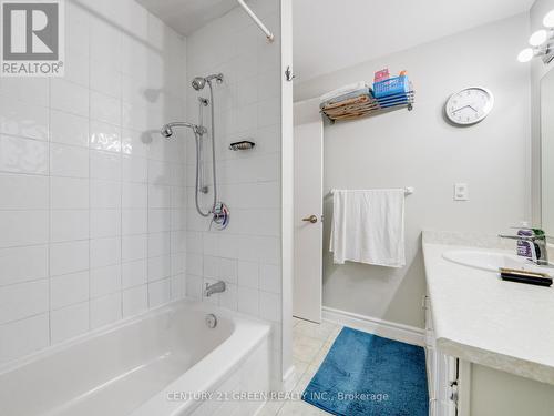 40 Primrose Crescent, Brampton, ON - Indoor Photo Showing Bathroom