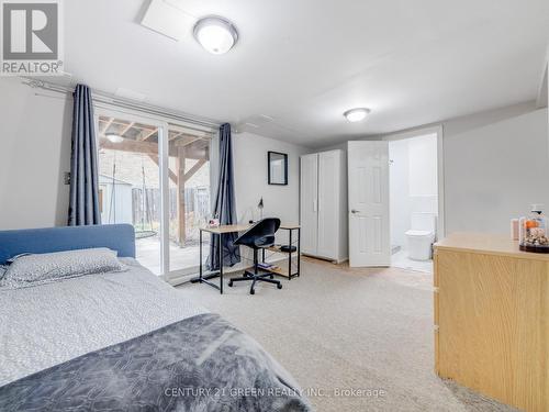 40 Primrose Crescent, Brampton, ON - Indoor Photo Showing Bedroom