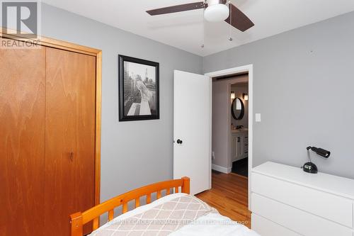 8 Roselyn Court, Kawartha Lakes (Lindsay), ON - Indoor Photo Showing Bedroom