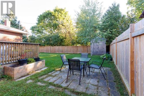 8 Roselyn Court, Kawartha Lakes (Lindsay), ON - Outdoor With Backyard