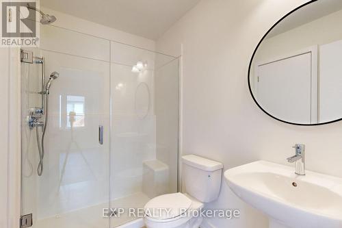 1331 Kaniv Street, Oakville, ON - Indoor Photo Showing Bathroom