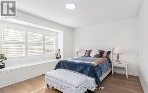 452 Nairn Circle, Milton, ON - Indoor Photo Showing Bedroom