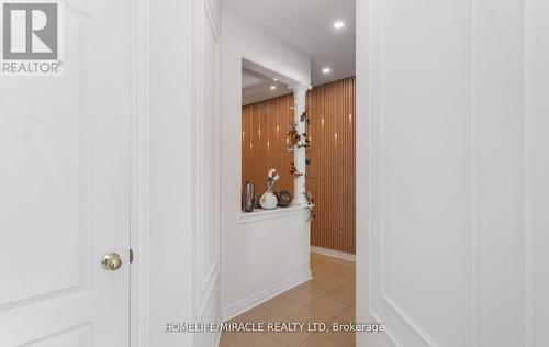 452 Nairn Circle, Milton, ON - Indoor Photo Showing Other Room