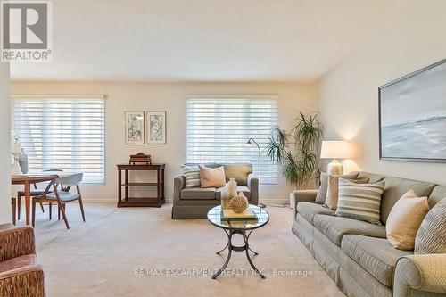 1180 Falgarwood Drive, Oakville, ON - Indoor Photo Showing Living Room