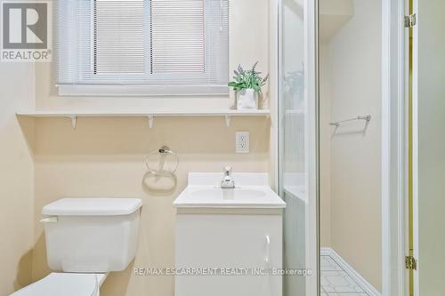 1180 Falgarwood Drive, Oakville, ON - Indoor Photo Showing Bathroom