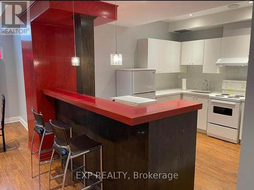 Lower - 3095 Tacc Drive, Mississauga, ON - Indoor Photo Showing Kitchen