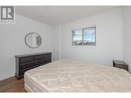 2285 Rosedale Avenue, Armstrong, BC - Indoor Photo Showing Bedroom