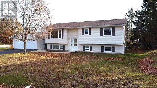 160 Dutch Point Road, Hampton, NB - Outdoor With Facade