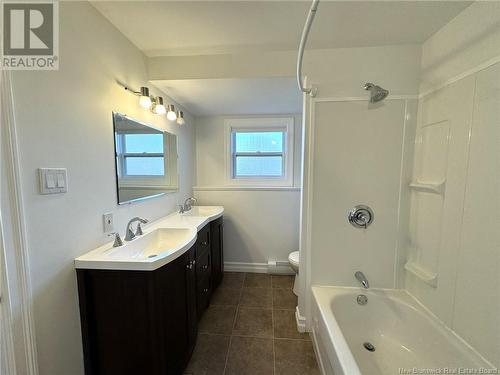 160 Dutch Point Road, Hampton, NB - Indoor Photo Showing Bathroom