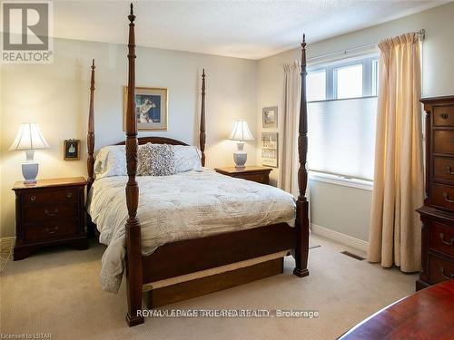 5 - 810 Maitland Street, London, ON - Indoor Photo Showing Bedroom