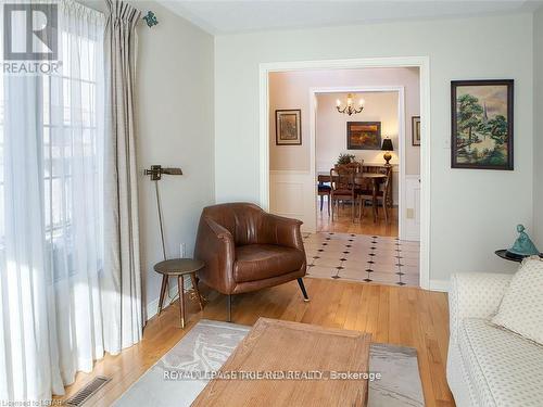 5 - 810 Maitland Street, London, ON - Indoor Photo Showing Living Room