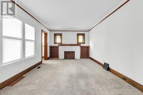 231 Riverside Drive, London, ON - Indoor With Fireplace