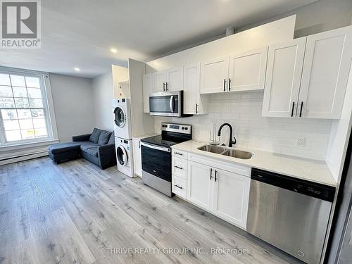 13 - 268 Talbot Street, St. Thomas, ON - Indoor Photo Showing Kitchen With Stainless Steel Kitchen With Double Sink