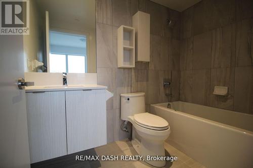 2502 - 99 Broadway Avenue, Toronto, ON - Indoor Photo Showing Bathroom