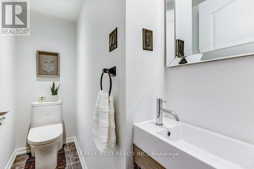 619 - 96 Strachan Avenue, Toronto, ON - Indoor Photo Showing Bathroom