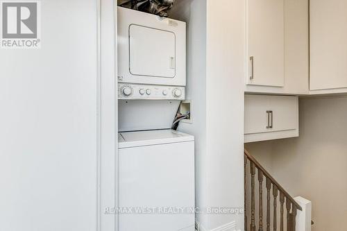 619 - 96 Strachan Avenue, Toronto, ON - Indoor Photo Showing Laundry Room