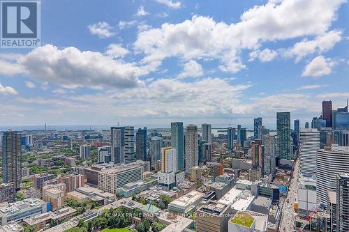 5202 - 386 Yonge Street, Toronto, ON - Outdoor With View