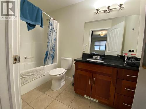 11301 89A Street, Fort St. John, BC - Indoor Photo Showing Bathroom