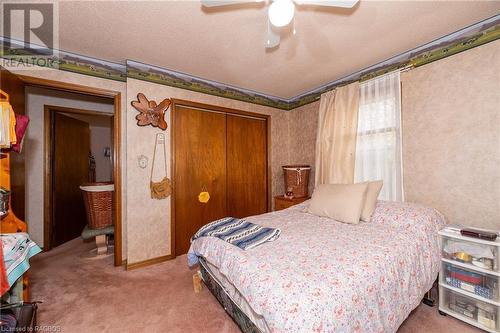 423033 Harbour Drive, Meaford (Municipality), ON - Indoor Photo Showing Bedroom