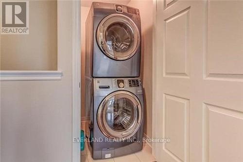 32 Harper-Hill Drive, Ajax, ON - Indoor Photo Showing Laundry Room