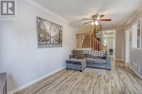 17 Catkins Crescent, Whitby, ON - Indoor Photo Showing Living Room