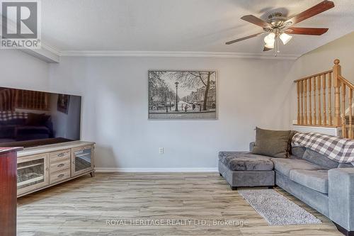 17 Catkins Crescent, Whitby, ON - Indoor Photo Showing Living Room