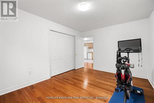 220 Peak Point Boulevard, Vaughan, ON - Indoor Photo Showing Other Room