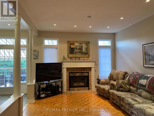 71 Gidleigh Park Crescent, Vaughan, ON - Indoor Photo Showing Living Room With Fireplace