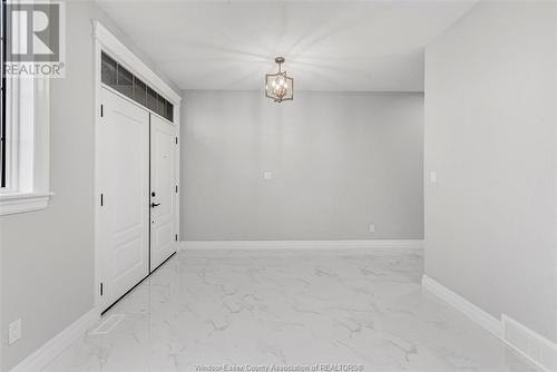 59 Belleview, Kingsville, ON - Indoor Photo Showing Other Room