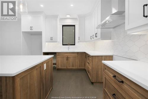 51 Belleview, Kingsville, ON - Indoor Photo Showing Kitchen