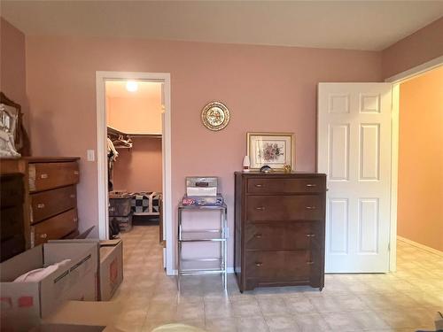 54 Poplar Street, Sidney, MB - Indoor Photo Showing Bedroom