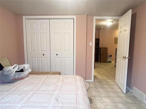 54 Poplar Street, Sidney, MB - Indoor Photo Showing Bedroom